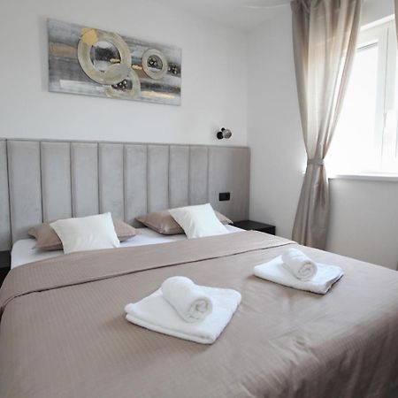 Apartment Sweet Dreams Trogir Room photo