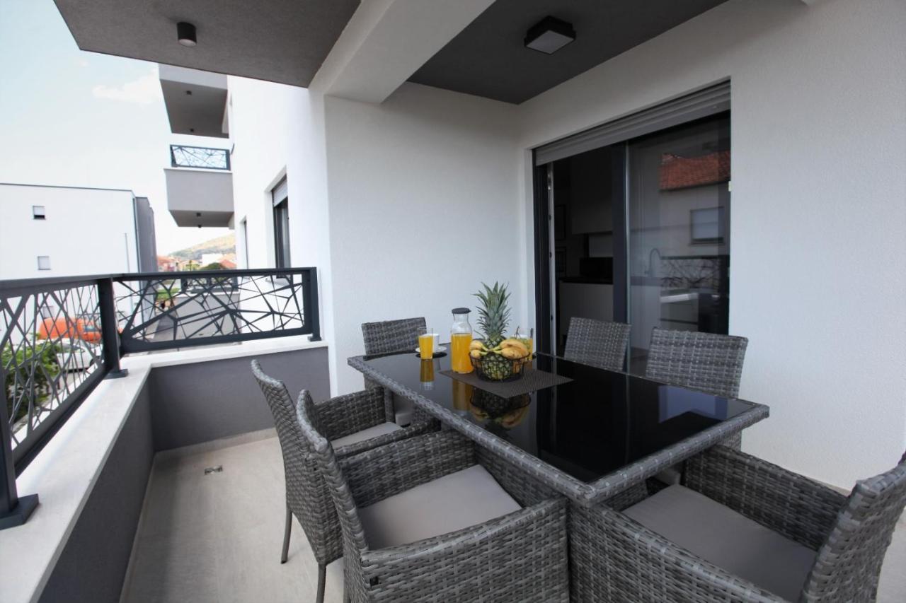 Apartment Sweet Dreams Trogir Exterior photo